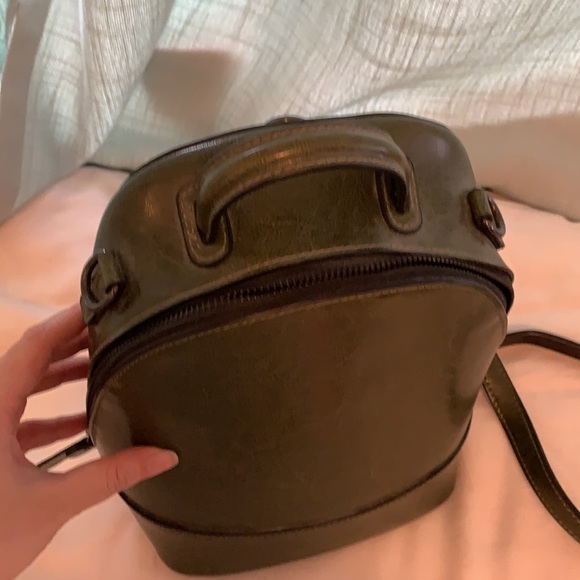 Handmade leather Backpack/Crossbo Bag w free gift - Picture 2 of 7